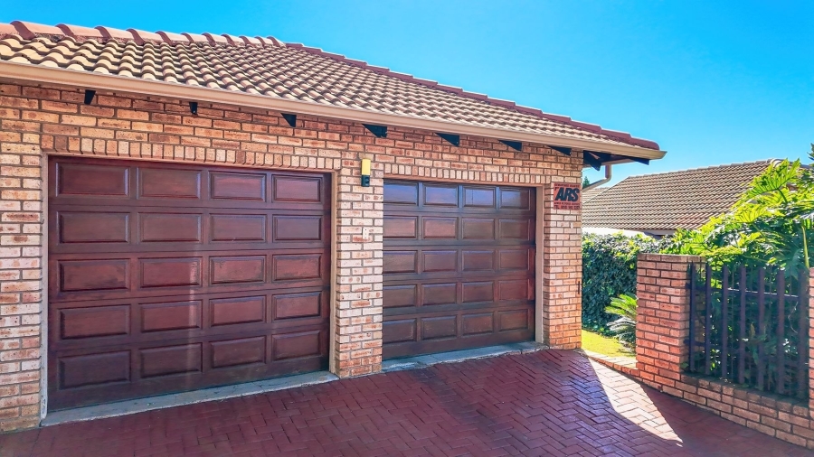 3 Bedroom Property for Sale in Safari Gardens North West